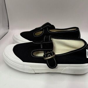 Vans Mary Jane Sneakers